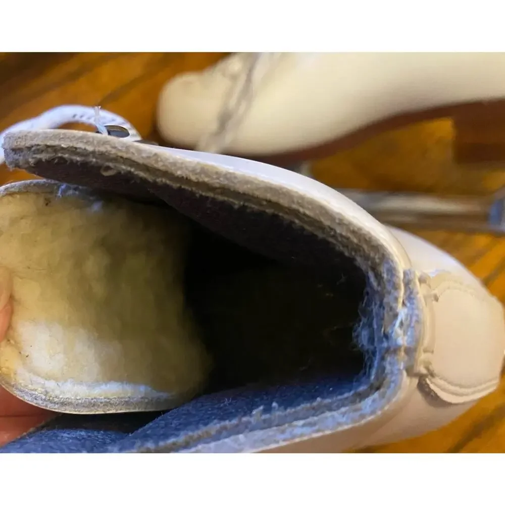 Riedell 25 Motion Figure Skates Girls Size 1 Medium - Picture 10 of 11